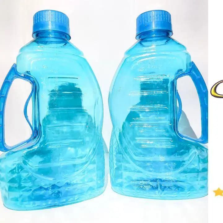 Plastic water bottle, 1 PC keep water cold.