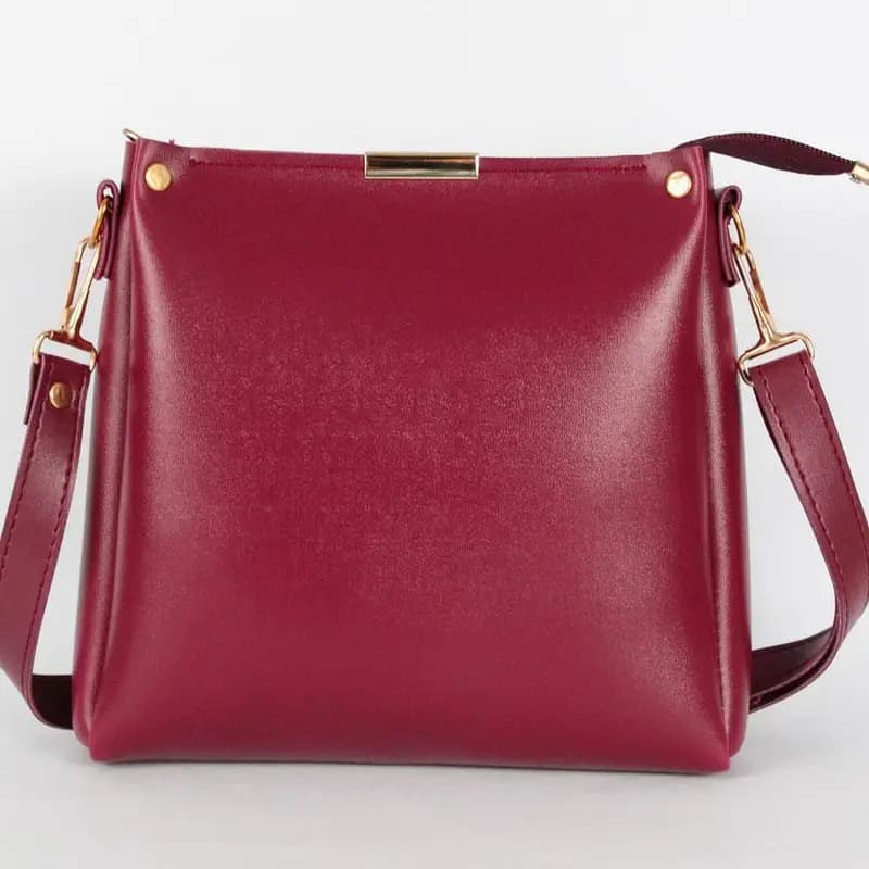 Girl's Rexine plain hand bags