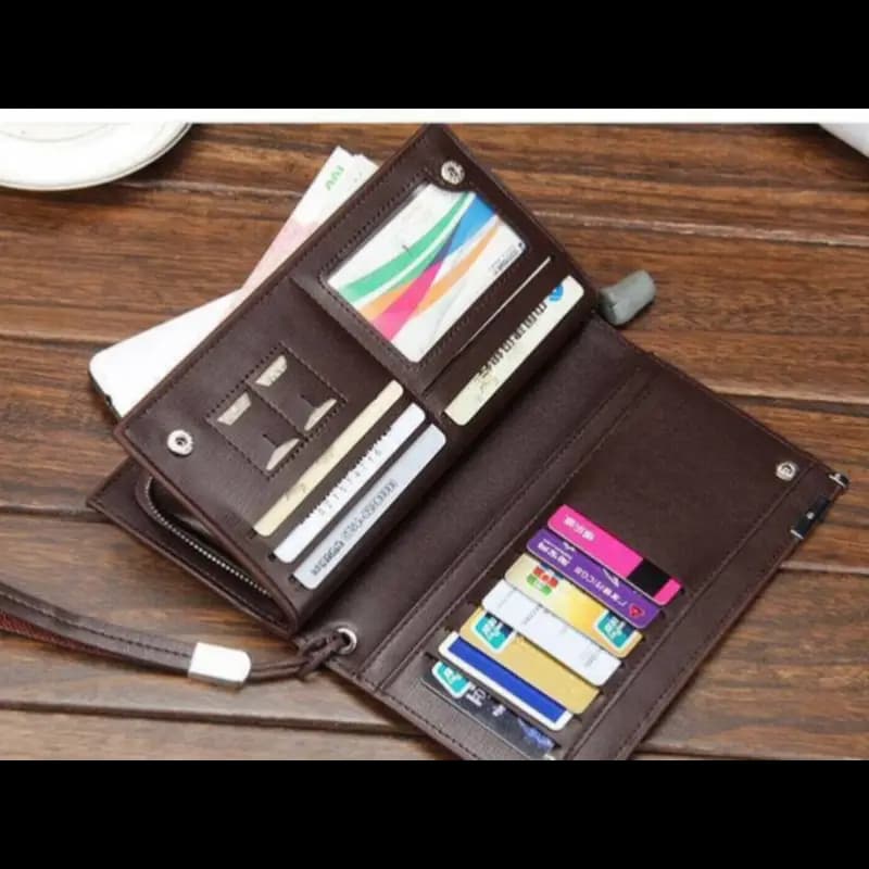 Women spacious leather wallet