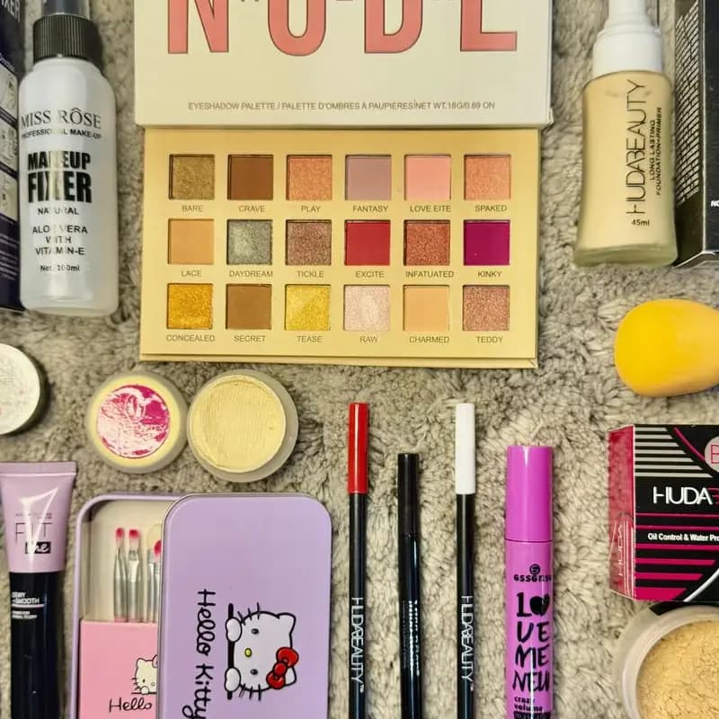 13 in 1 Makeup Deal - All-in-One Beauty Kit with 10 Essential Pcs